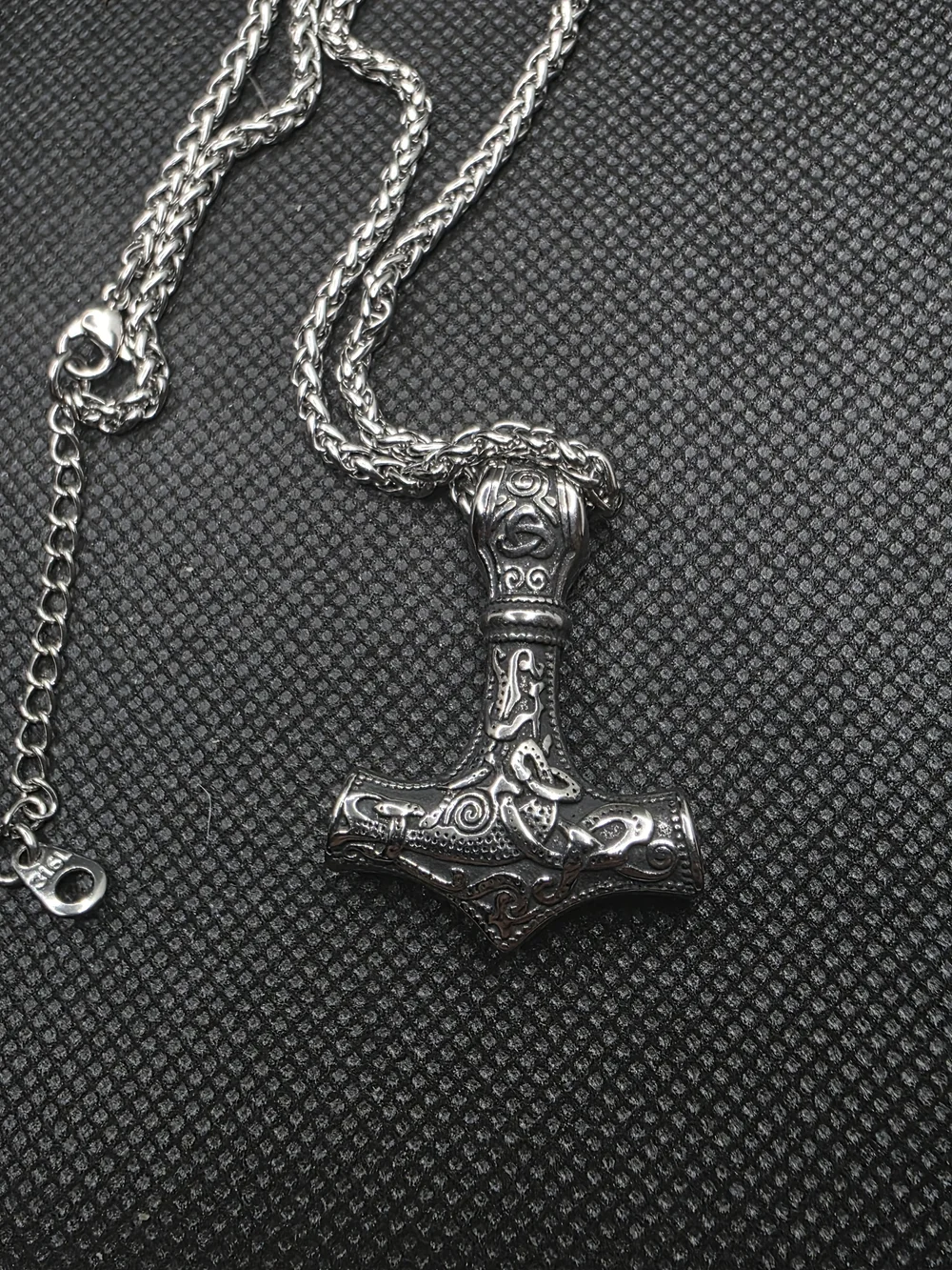 N/A bold silver